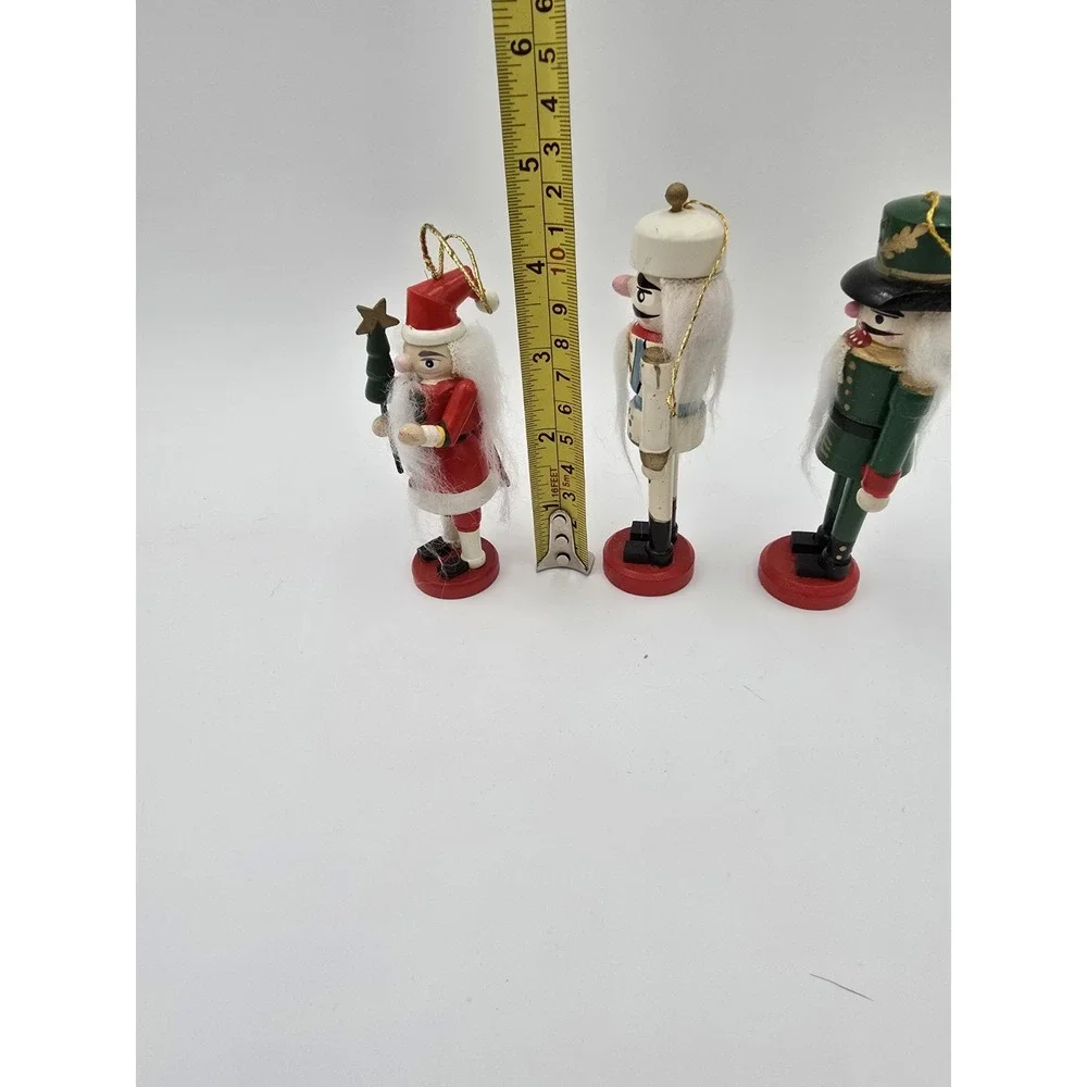 3 Vtg Nutcracker Christmas Ornaments Wooden Santa Soldier‎ Hanging